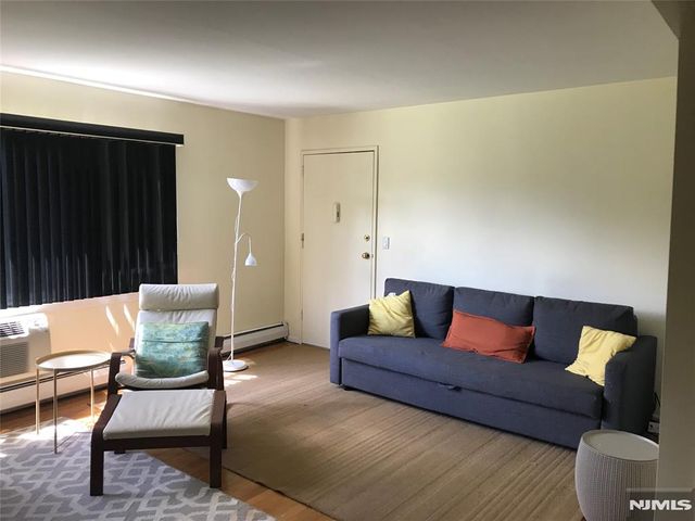 4 Rolling Ridge Road C, Montvale, NJ 07645