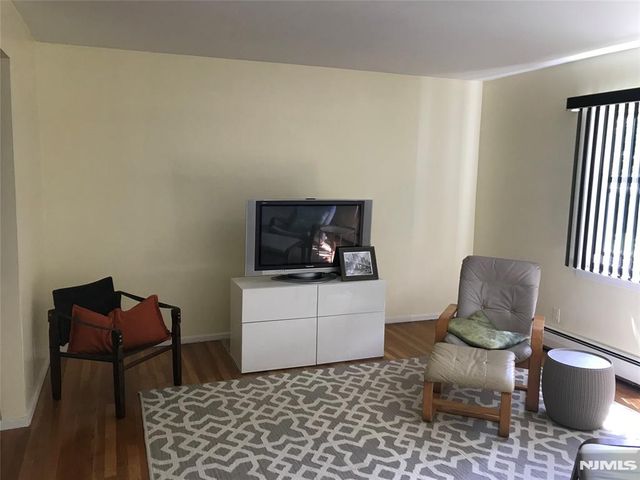 4 Rolling Ridge Road C, Montvale, NJ 07645