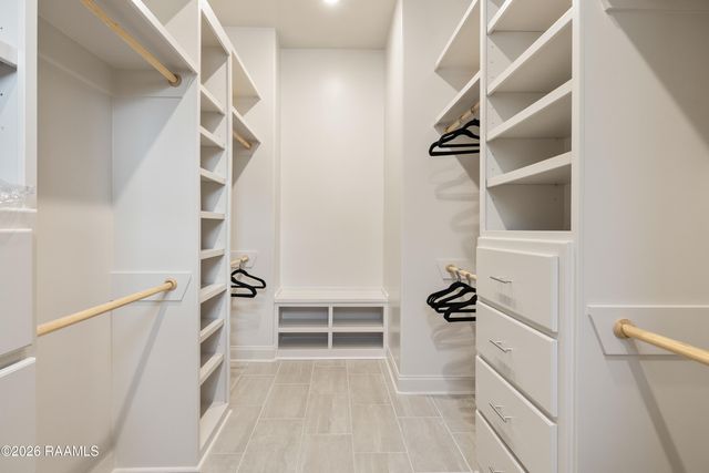 103 Timber Hollow Lane, Lafayette, LA 70508