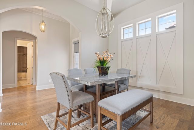 103 Timber Hollow Lane, Lafayette, LA 70508