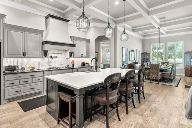 2021 Turnbury Court, Granbury, TX 76048