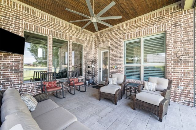 2021 Turnbury Court, Granbury, TX 76048