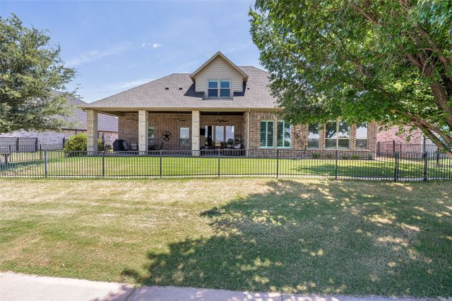 2021 Turnbury Court, Granbury, TX 76048