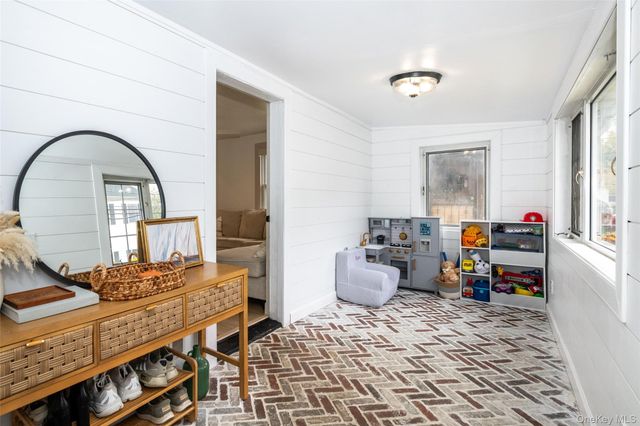 314 King Avenue, Bronx, NY 10464