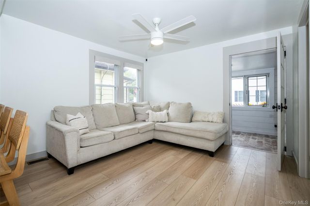 314 King Avenue, Bronx, NY 10464