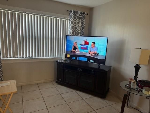 4299 NW 16th St 103, Lauderhill, FL 33313