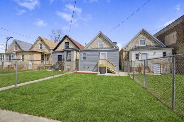 420 N Saint Louis Avenue, Chicago, IL 60624