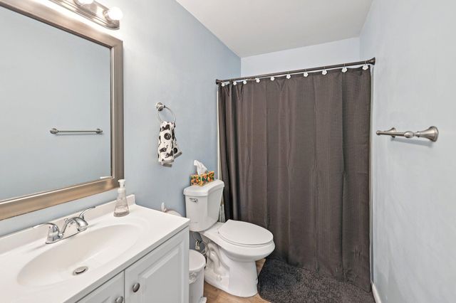 1014 10th Avenue SW, Forest Lake, MN 55025