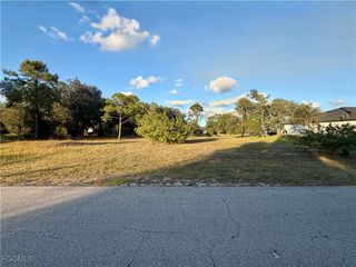 1049/1051 Meadow RD, Lehigh Acres, FL 33973