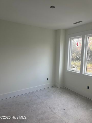 1913 Lingo Street, Wilmington, NC 28403