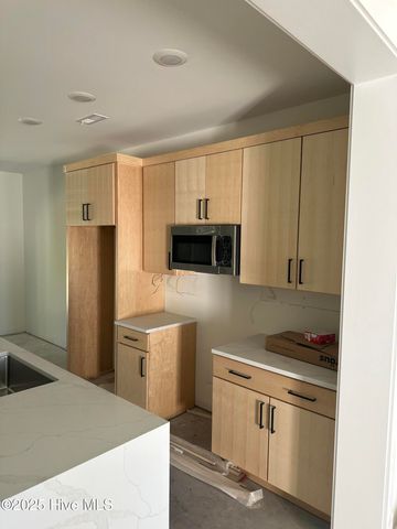 1913 Lingo Street, Wilmington, NC 28403