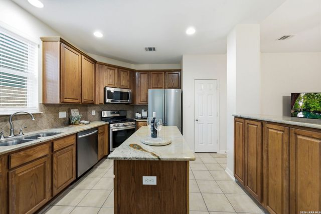1711 Mountain Cv, San Antonio, TX 78258