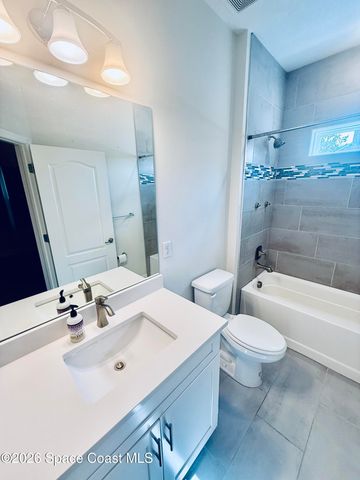 614 Lynbrook Street NW, Palm Bay, FL 32907