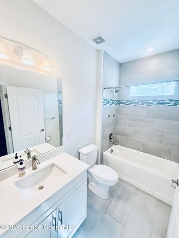 614 Lynbrook Street NW, Palm Bay, FL 32907