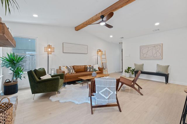 2661 Piping Rock TRL, Austin, TX 78748