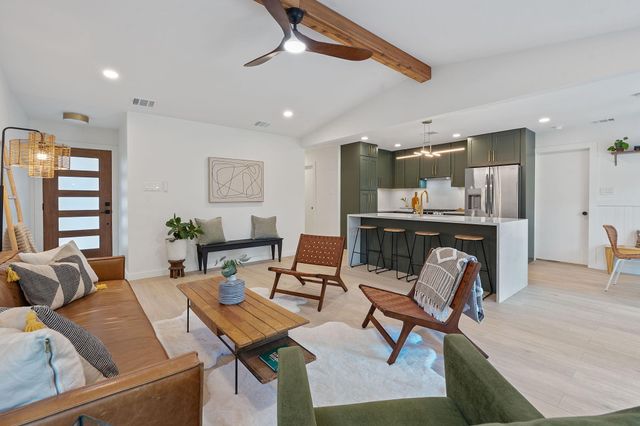 2661 Piping Rock TRL, Austin, TX 78748