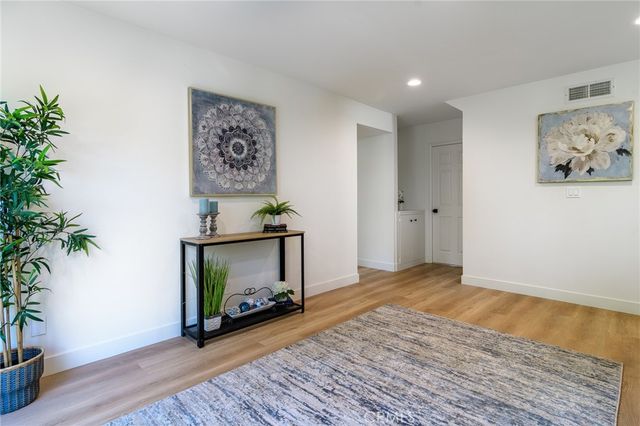 6851 Reefton Avenue, Cypress, CA 90630