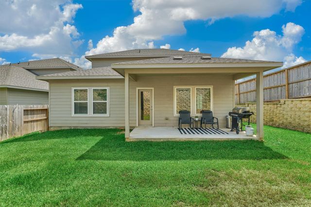 120 Porter Bend Court, Montgomery, TX 77316