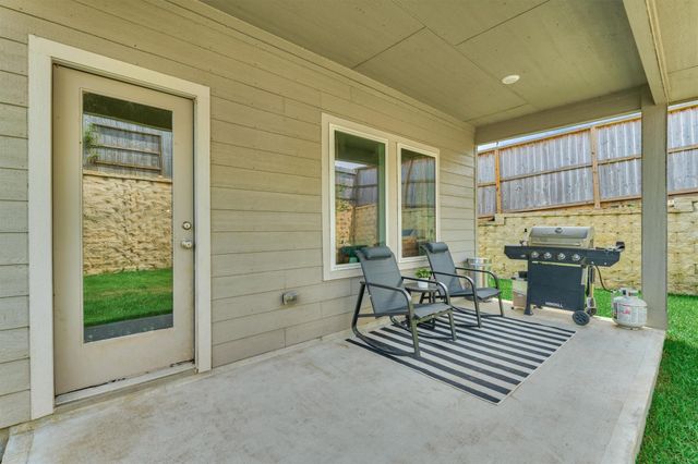 120 Porter Bend Court, Montgomery, TX 77316