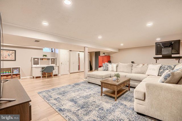 10510 LONGBRANCH RD, Cockeysville, MD 21030