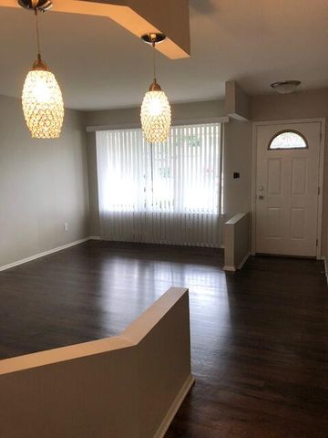 11053 Lorman Drive, Sterling Heights City, MI 48312