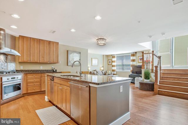 66 FRANKLIN ST #20, Annapolis, MD 21401