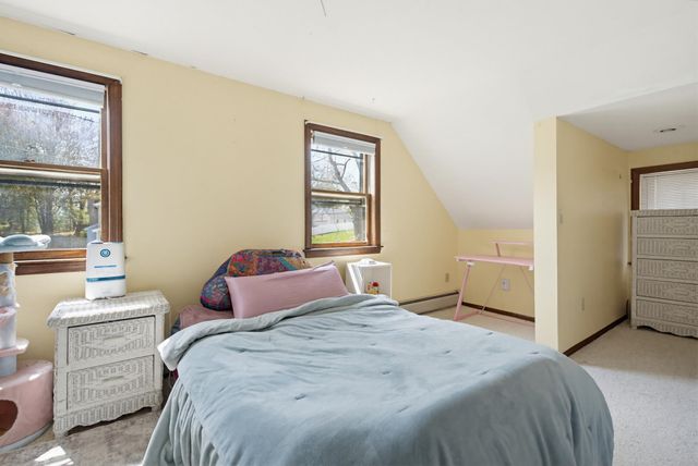 11 Custom Street, Nashua, NH 03062