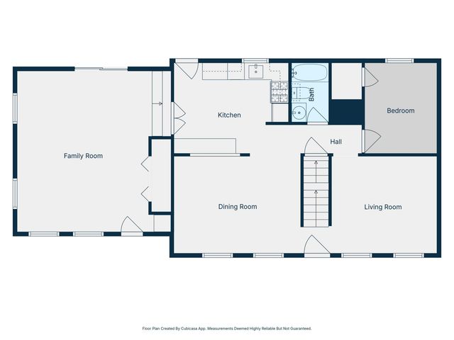 11 Custom Street, Nashua, NH 03062
