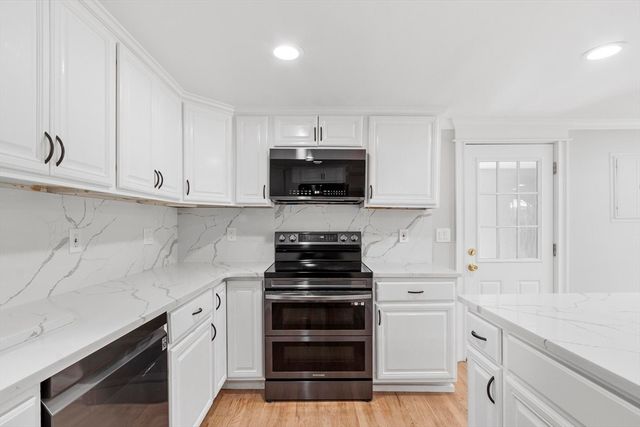 92 Hosmer Street, Hudson, MA 01749