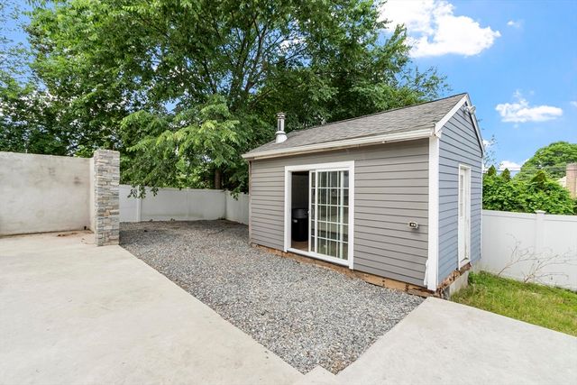 92 Hosmer Street, Hudson, MA 01749