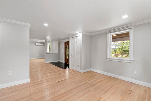 92 Hosmer Street, Hudson, MA 01749