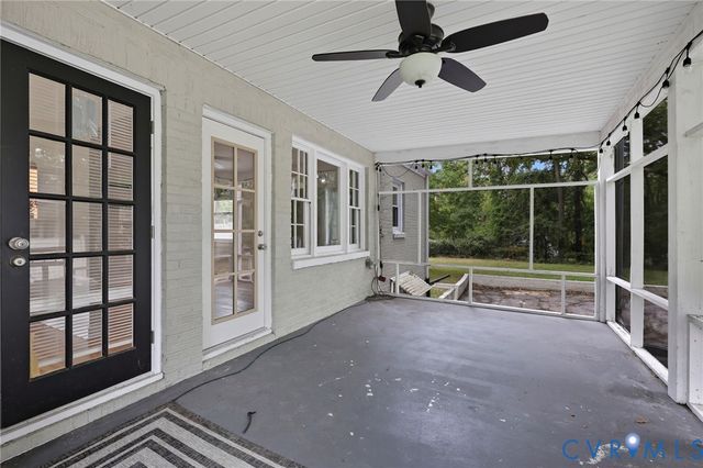 2902 Rolyart Rd, Petersburg, VA 23805