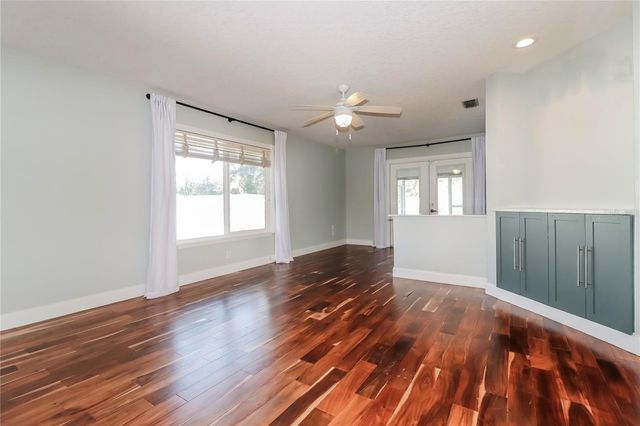 3006 MERRILL AVENUE, Clearwater, FL 33759