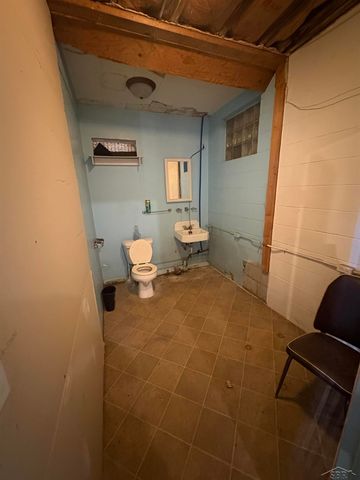 244 Shattuck Road, Saginaw, MI 48604