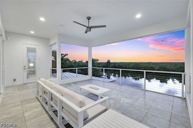 2826 SW 44th TER, Cape Coral, FL 33914