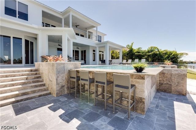 2826 SW 44th TER, Cape Coral, FL 33914