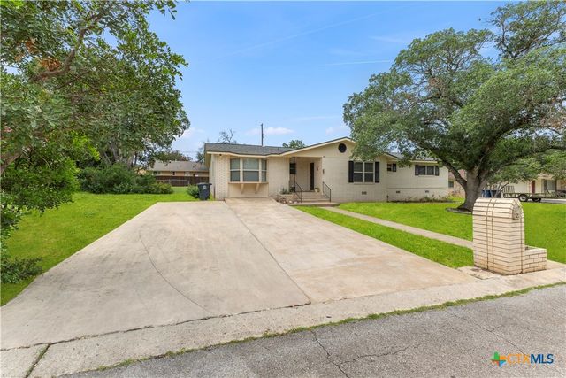 21 Ohio Avenue, New Braunfels, TX 78130