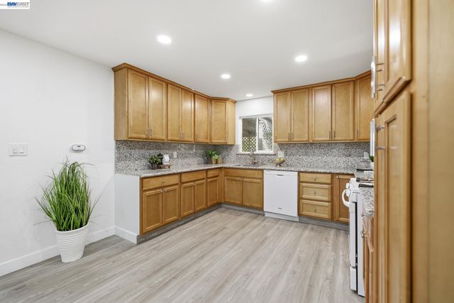 40242 Crockett St, Fremont, CA 94538