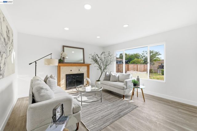 40242 Crockett St, Fremont, CA 94538