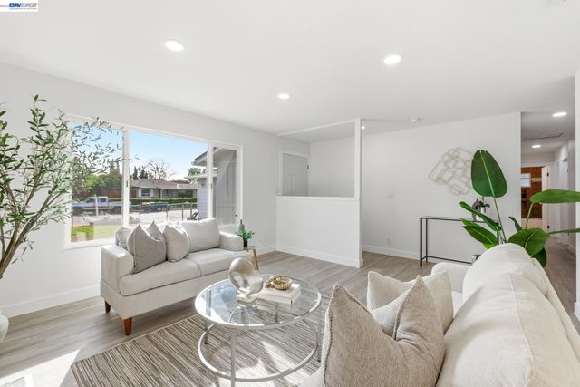 40242 Crockett St, Fremont, CA 94538