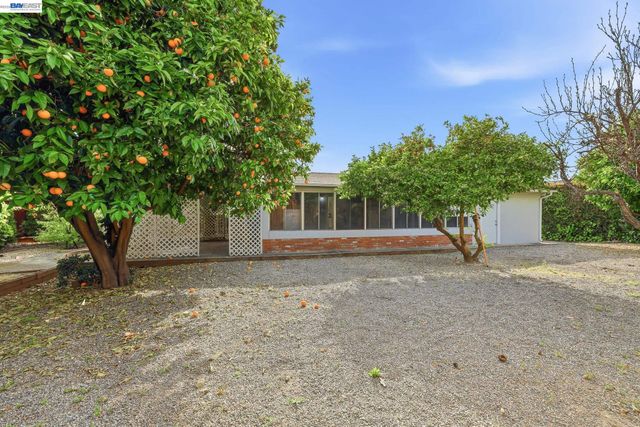 40242 Crockett St, Fremont, CA 94538