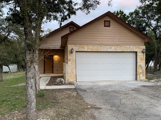 1903 TANGLEWOOD TRAIL, Spring Branch, TX 78070