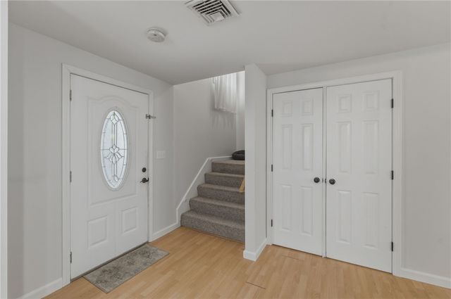 135 Seamans Street 2, Providence, RI 02905