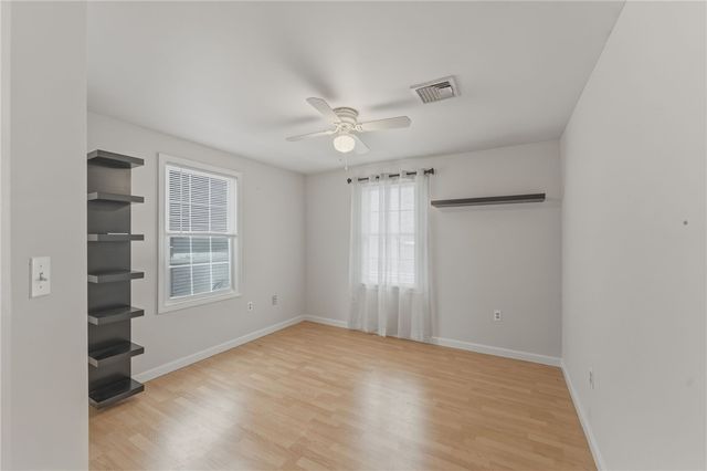 135 Seamans Street 2, Providence, RI 02905