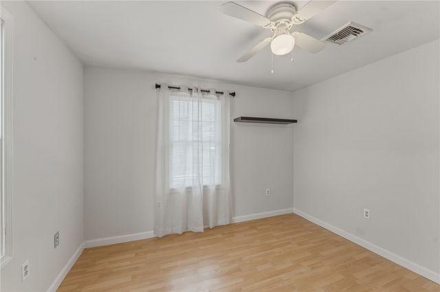 135 Seamans Street 2, Providence, RI 02905