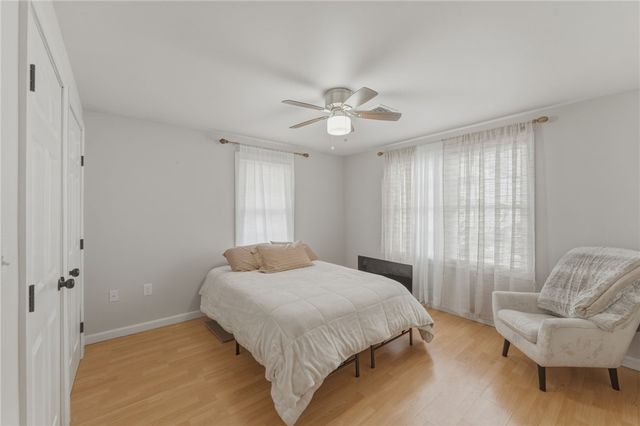 135 Seamans Street 2, Providence, RI 02905