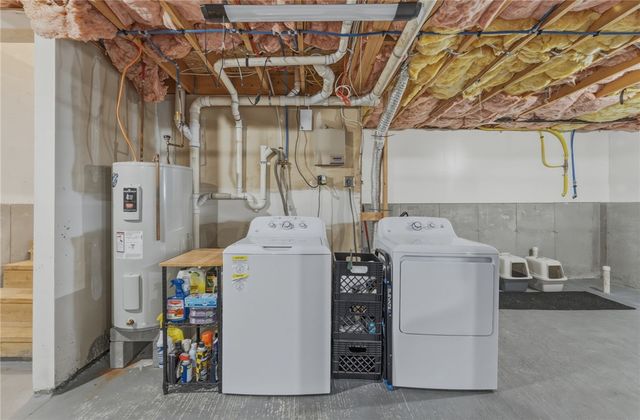 135 Seamans Street 2, Providence, RI 02905