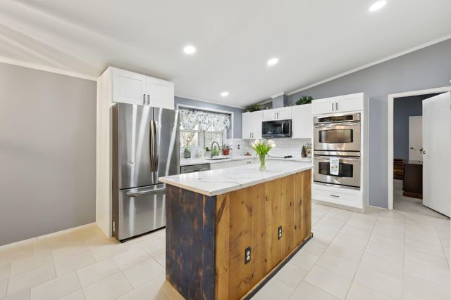 110 N Pine Court, Cleveland, TX 77328