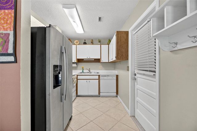 1624 COSTA STREET, Sun City Center, FL 33573