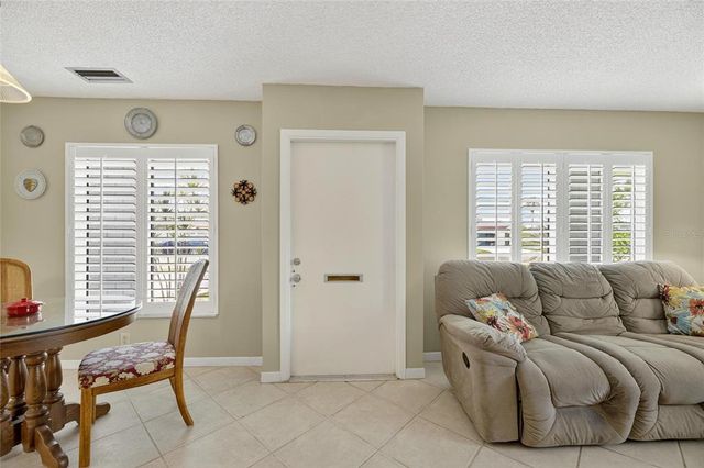 1624 COSTA STREET, Sun City Center, FL 33573